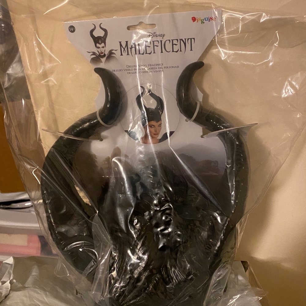 Maleficent headpiece